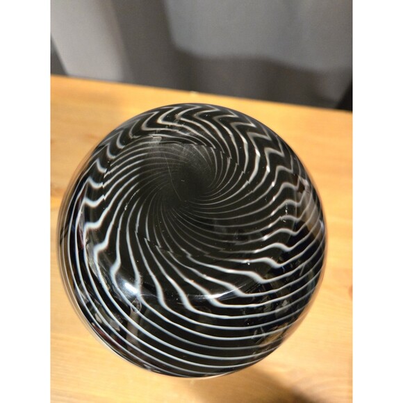 Vintage Murano Italy MCM Vase Black W/ Gray Swirls, 11.5” H - Picture 6 of 6